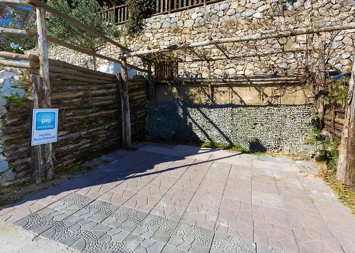 Holidays Perla D'amalfi - Live The Coast & Private Parking أمالفي
