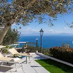 Casa de Férias Holidays Perla D'amalfi - Live The Coast & Private Parking Amalfi