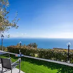 Casa de Férias Holidays Perla D'amalfi - Live The Coast & Private Parking *
