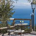 Holidays Perla D'amalfi - Live The Coast & Private Parking Casa de Férias
