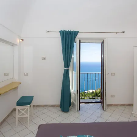펜션 Holidays Perla D'amalfi 아말피
