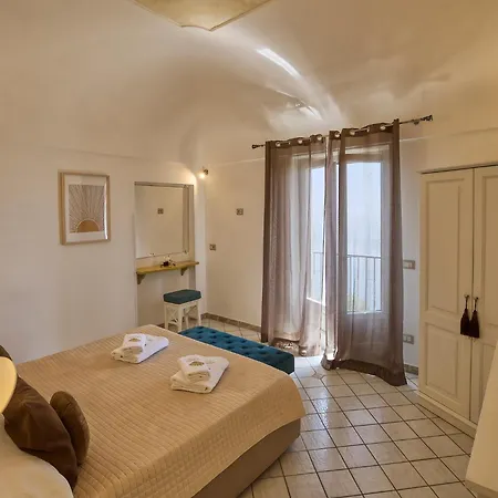 Nyaraló Holidays Perla D'amalfi - Live The Coast & Private Parking Amalfi